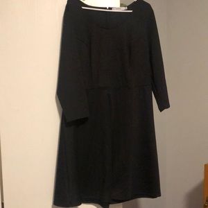 Black dress w/ Mid length sleeves